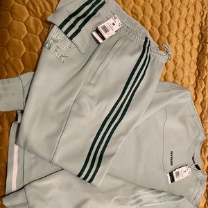 Adidas x Ivy Park 3 Stripes Jogger Pants